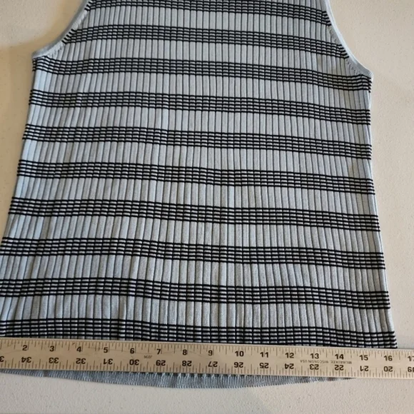 Vintage Burberrys Silk Blue Striped Sleeveless Ribbed Knit Women's Top S… - Picture 8 of 16